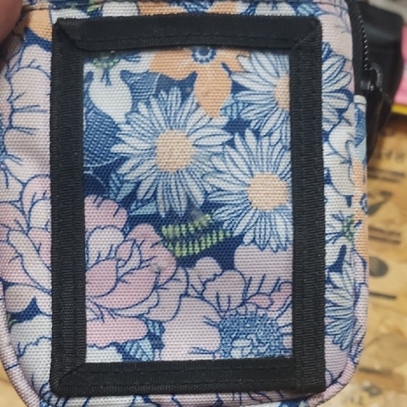 Vans Floral Patterned Crossbody - Picture 4 of 5